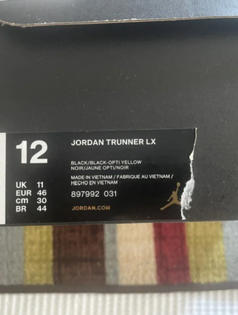 NIKE Jordan Trunner LX Thunder 2017 Men’s Size 12 Black/White/Red